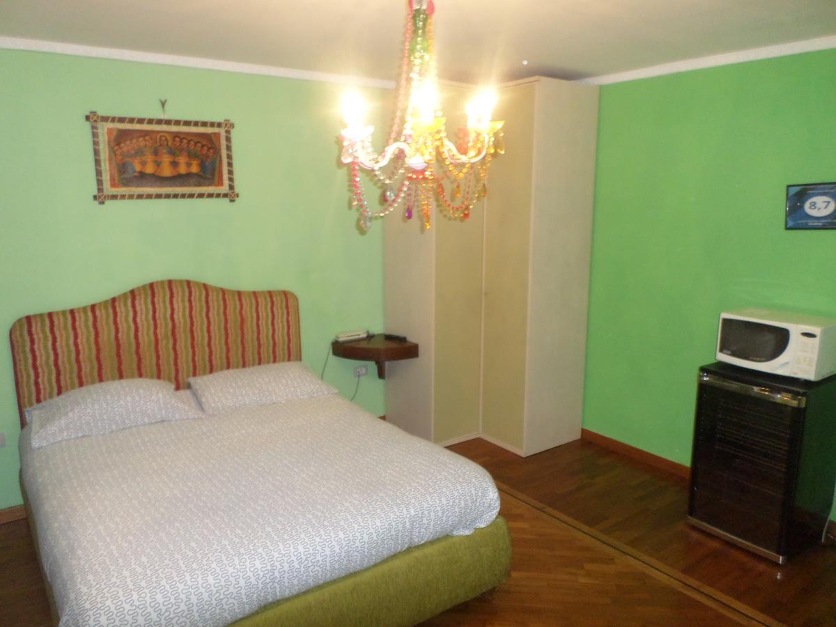 B&B Zia Sua Νάπολη Εξωτερικό φωτογραφία